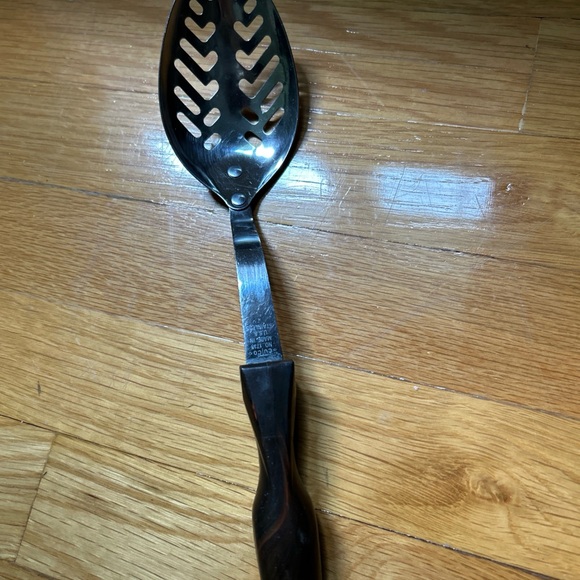 Vintage No. 13 CUTCO Large Slotted Serving Spoon Classic USA 1713 - Picture 1 of 7